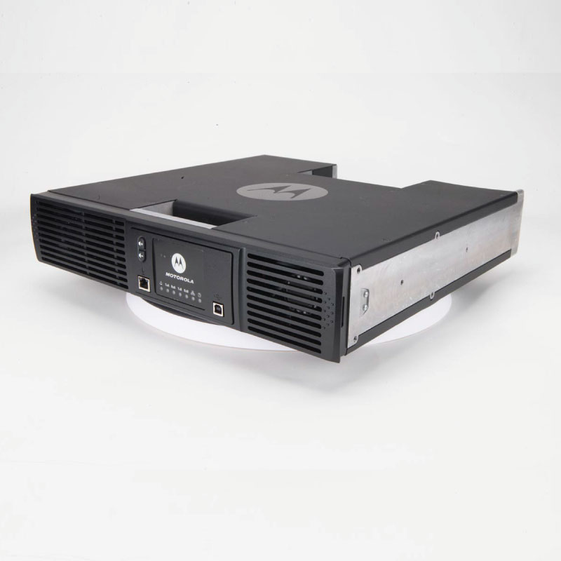 MOTOTRBO™ SLR 8000 Repeater